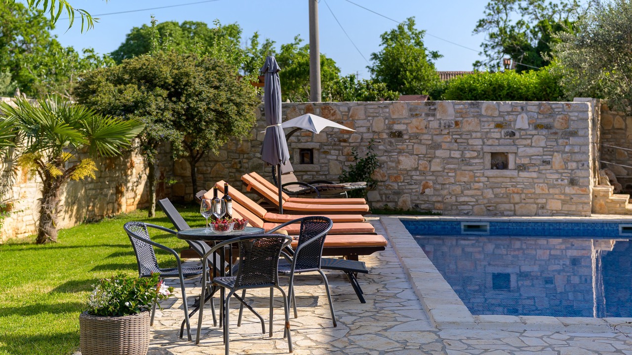 Photo of Outdoor in Cabrunici