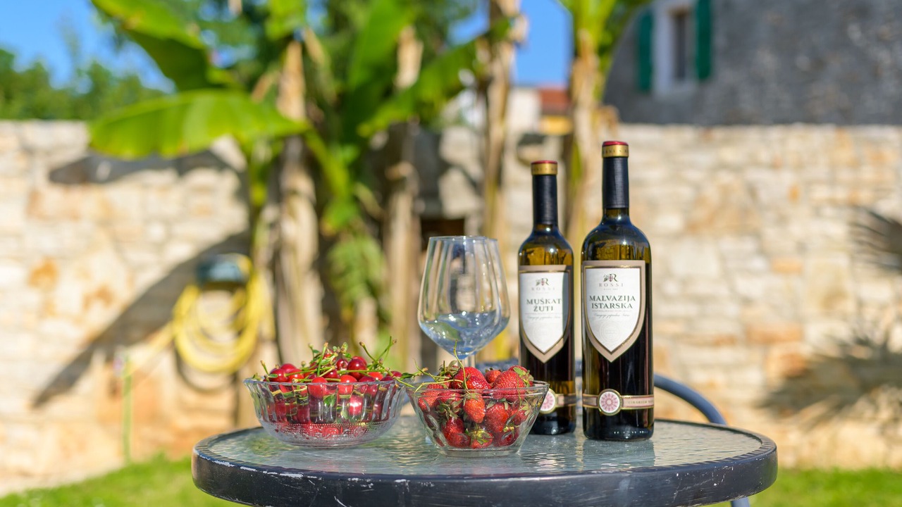 Photo of Outdoor in Cabrunici