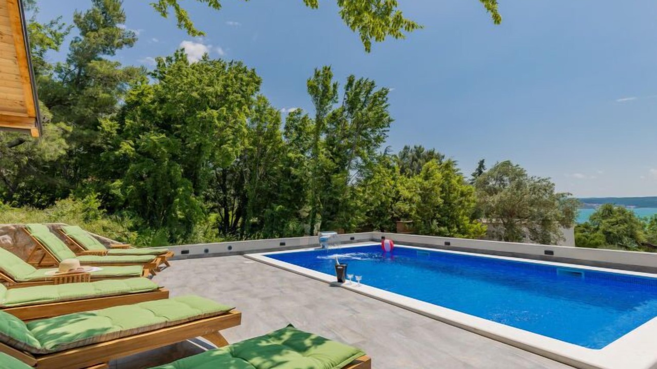 Photo of Outdoor in Maslenica