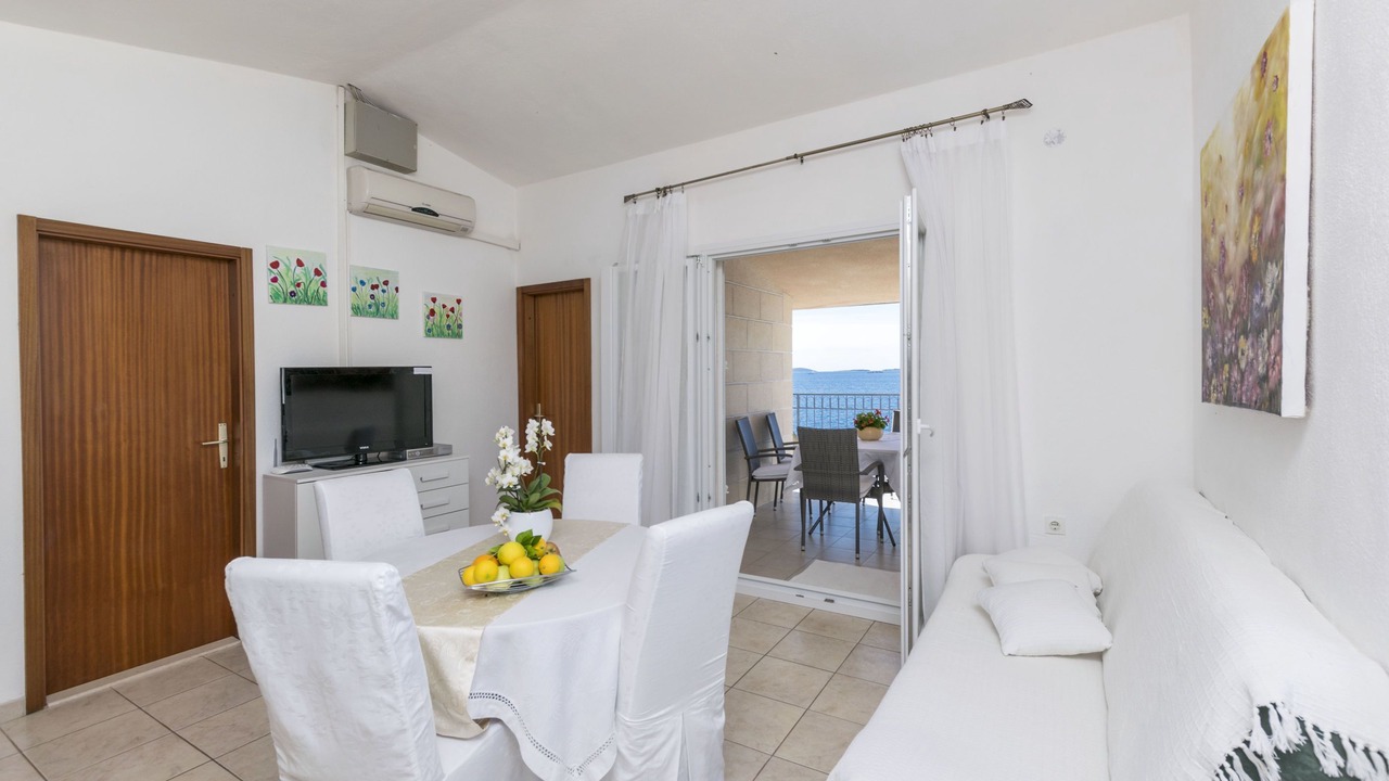 Photo of Livingroom in Okrug Donji