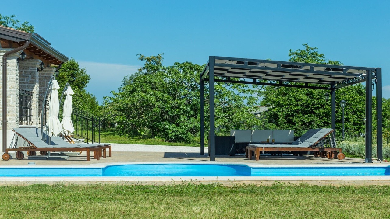 Photo of Outdoor in Munci
