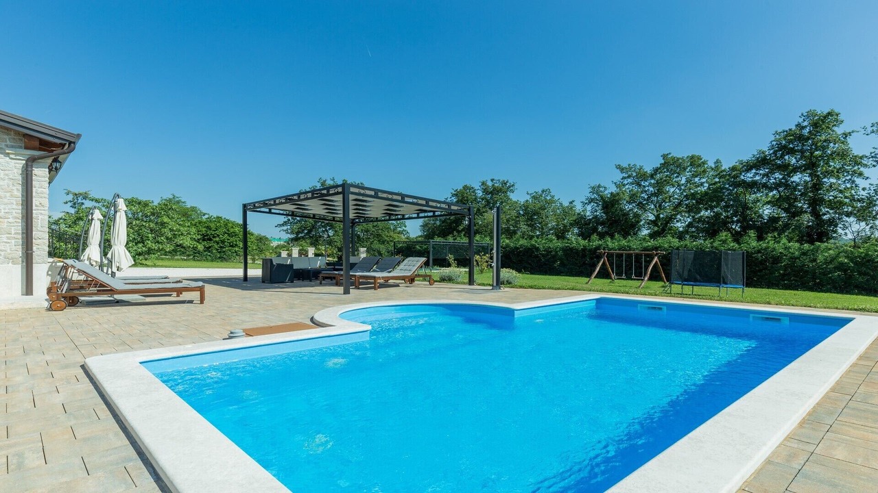 Photo of Outdoor in Munci