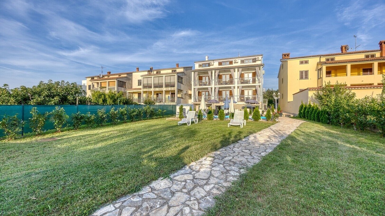 Photo of Outdoor in Cervar
