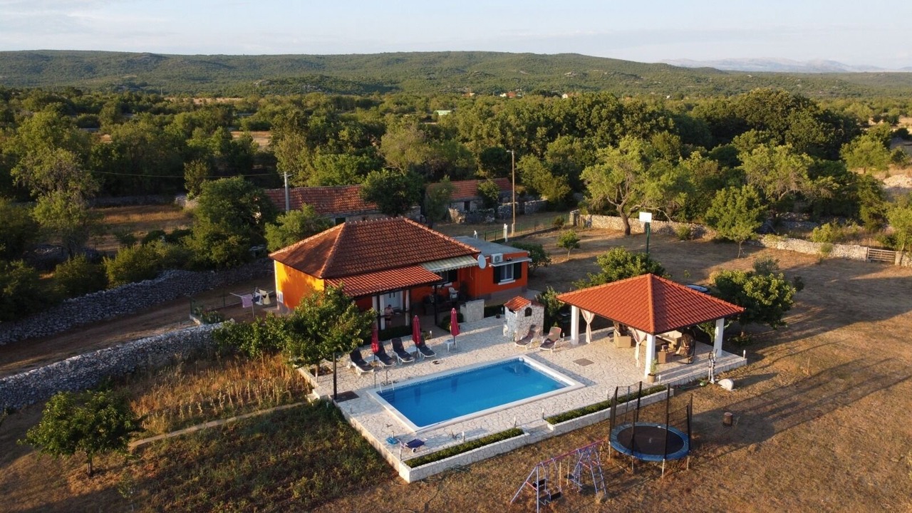 Photo of Outdoor in Gornje Planjane