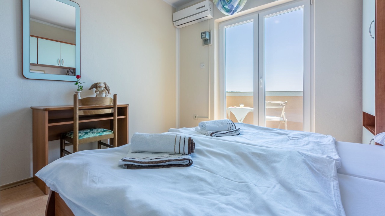 Photo of Bedroom in Supetarska Draga