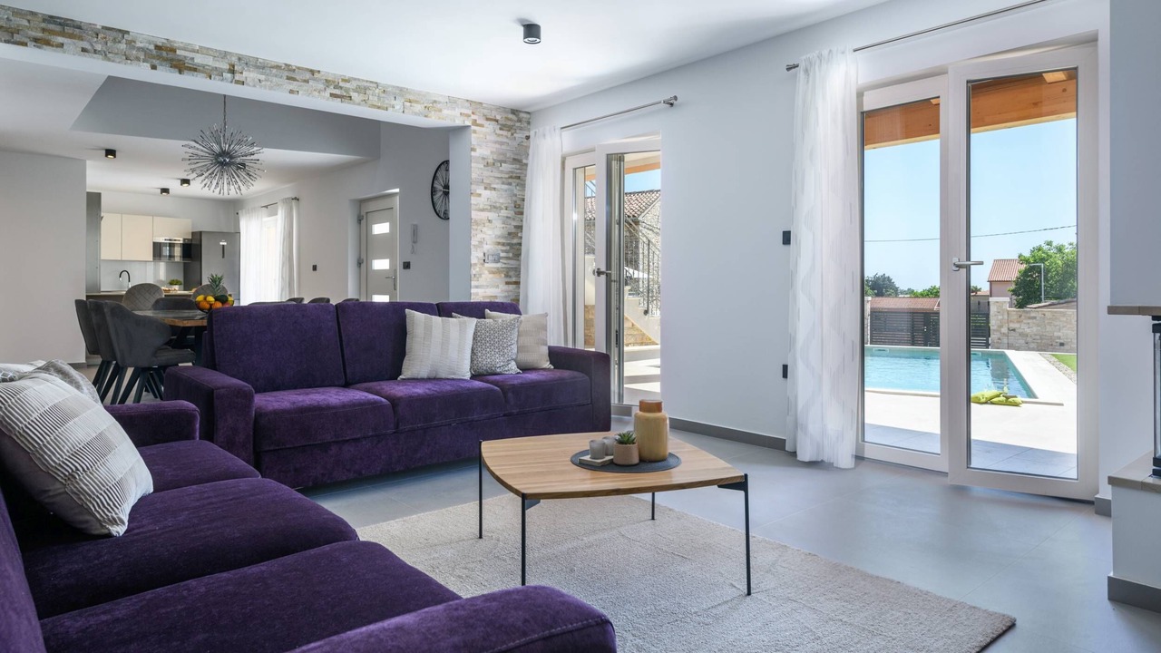 Photo of Livingroom in Jursici