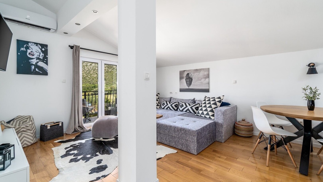 Photo of Bedroom in Marina