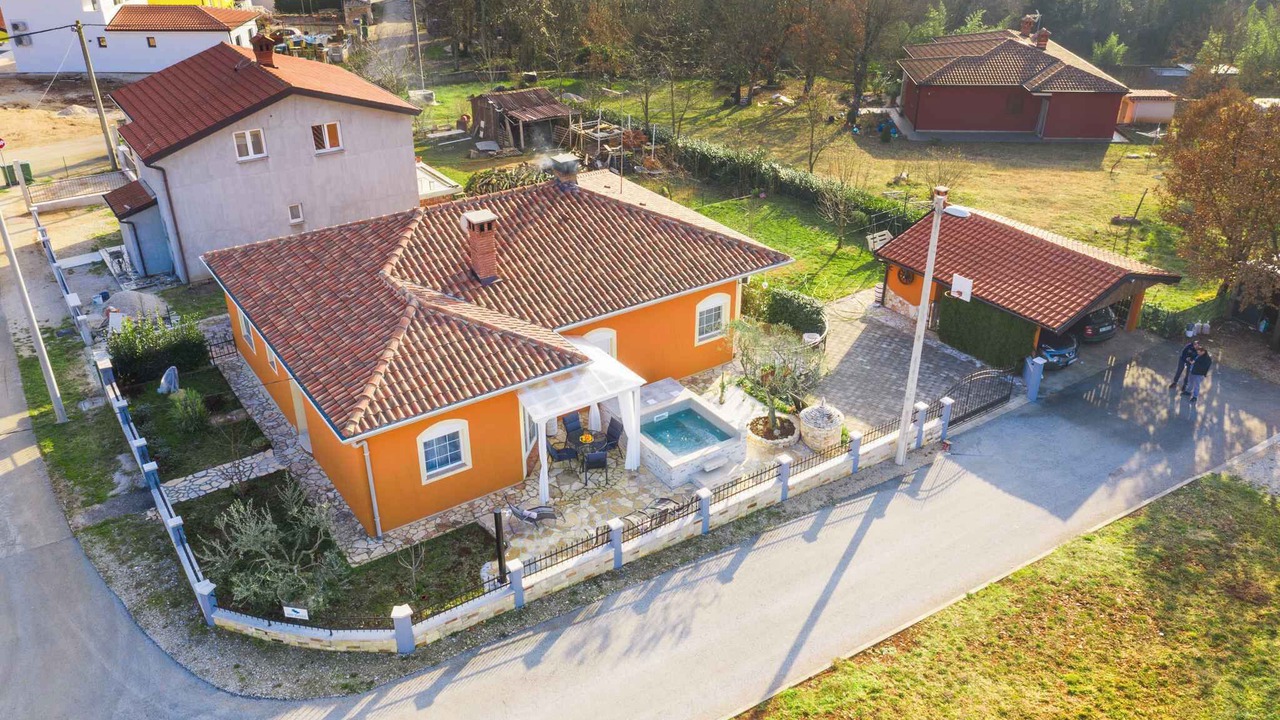 Photo of Outdoor in Finida