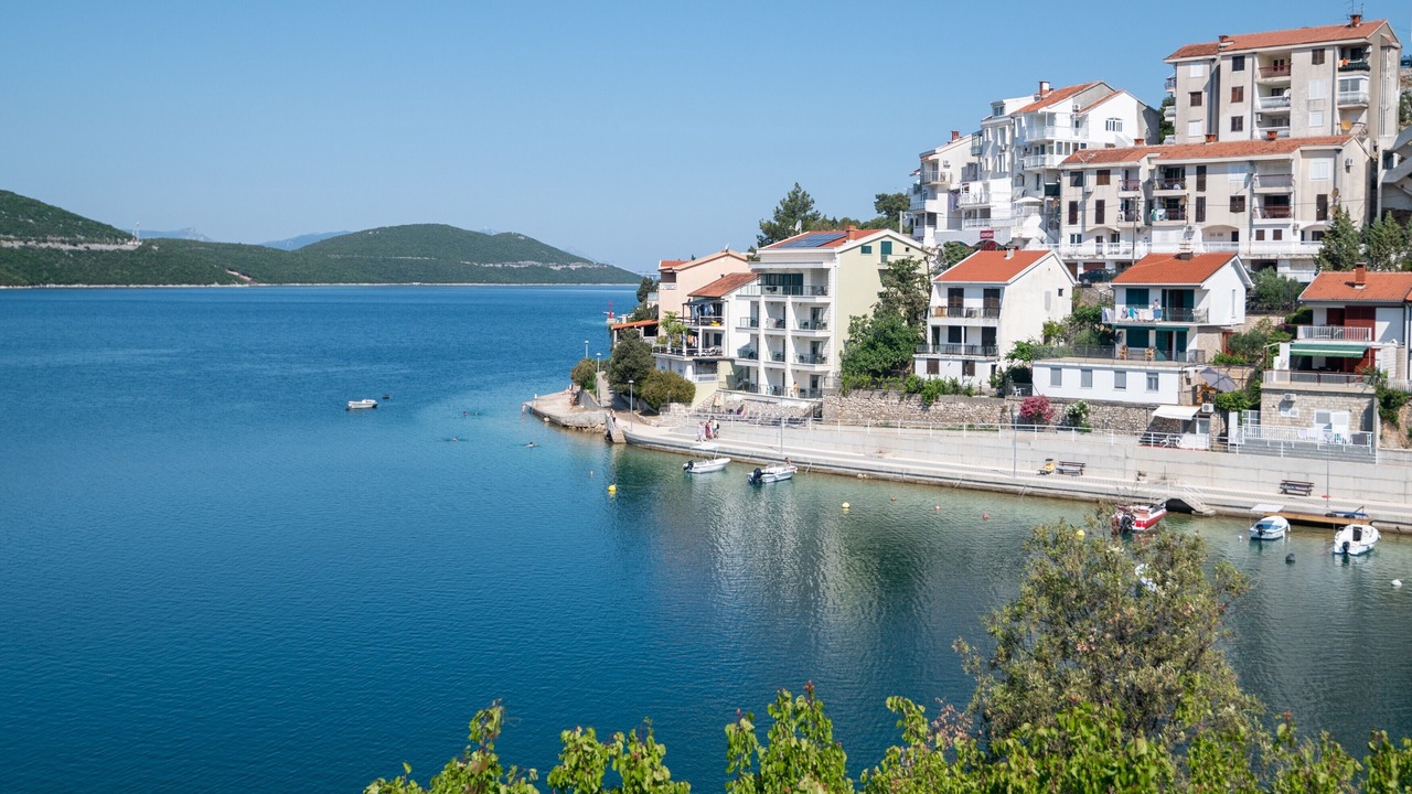Photo of Others in Neum
