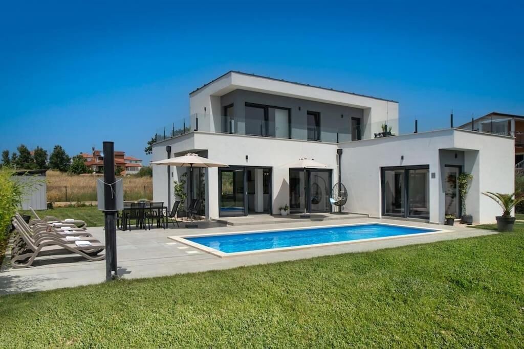 Photo of Outdoor in Fiorini