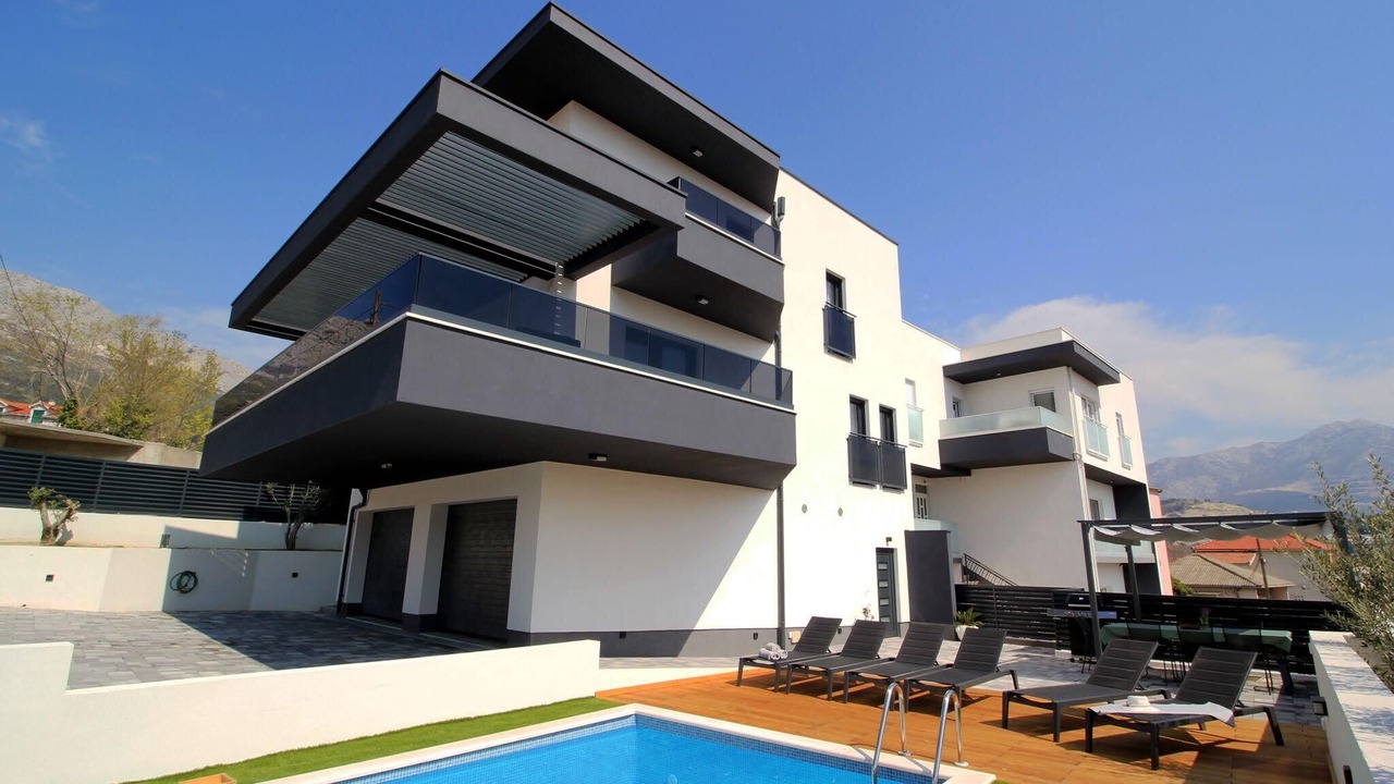 Photo of Outdoor in Solin