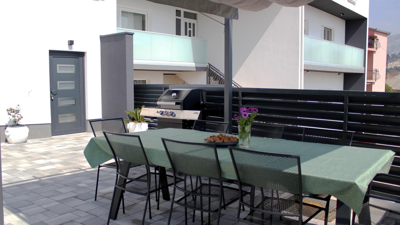 Photo of Outdoor in Solin