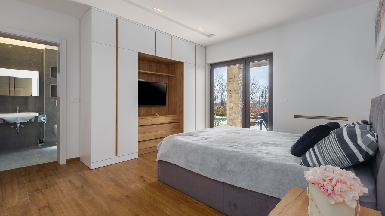 Photo of Bedroom in Mofardini