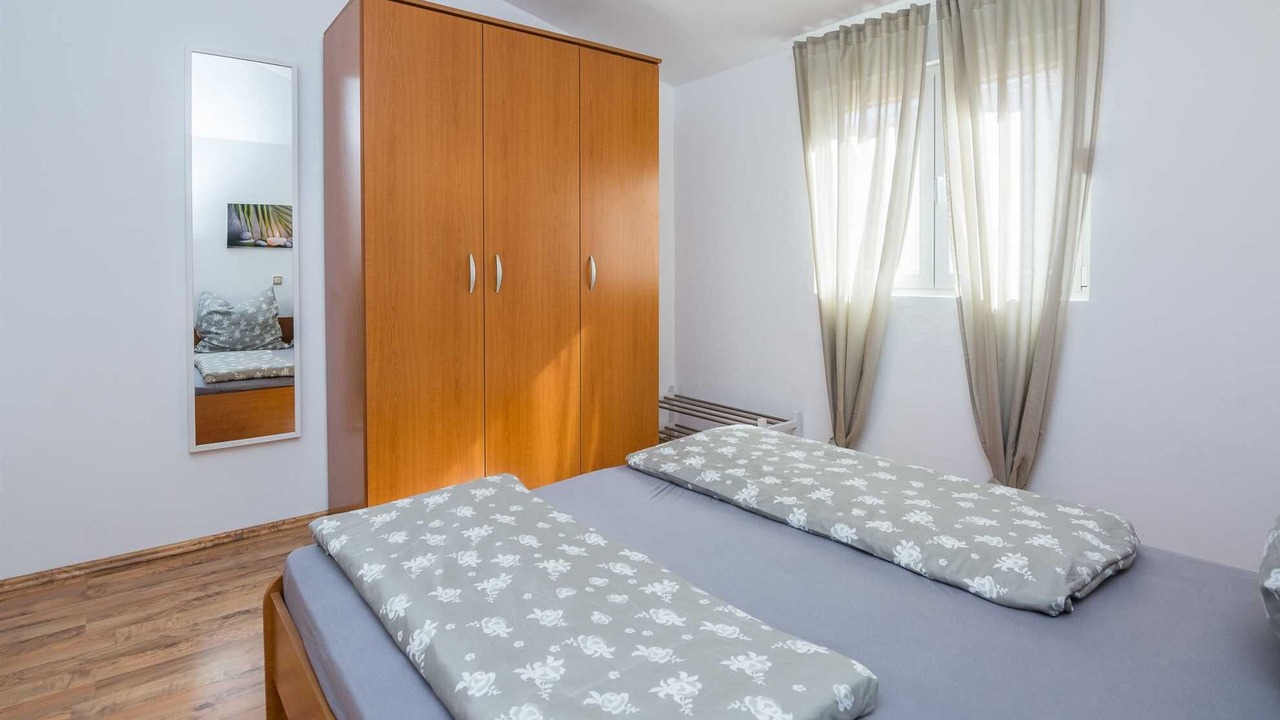 Photo of Bedroom in Vir