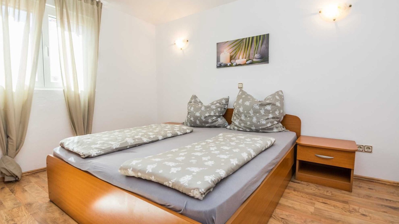 Photo of Bedroom in Vir