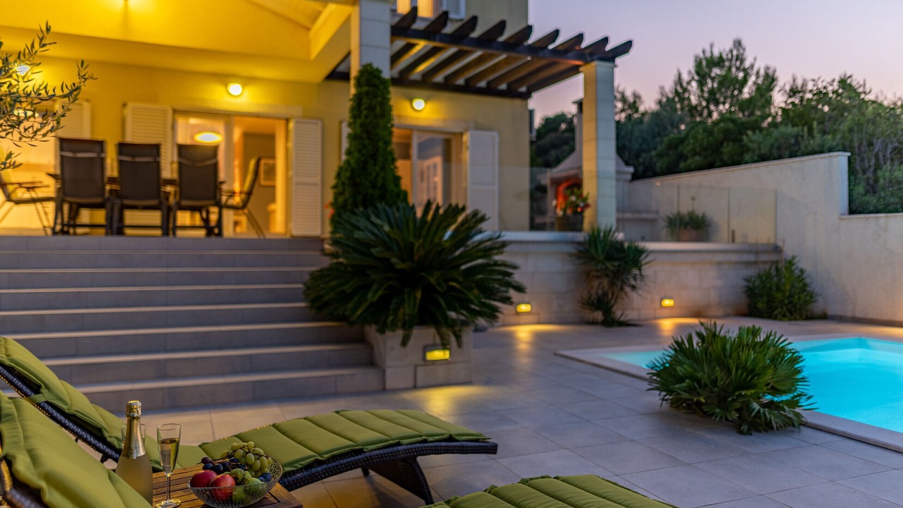 Photo of Patio Balcony in Kukljica