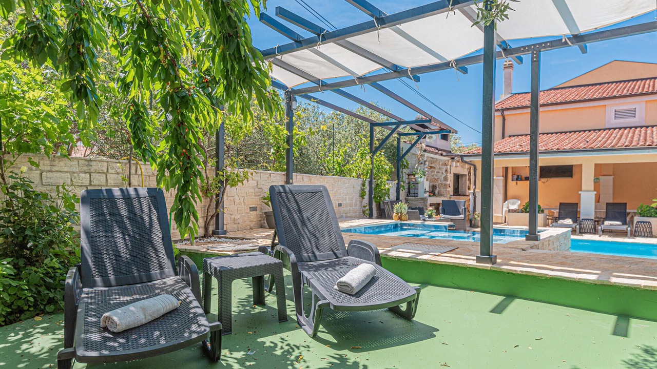 Photo of Outdoor in Brodarica
