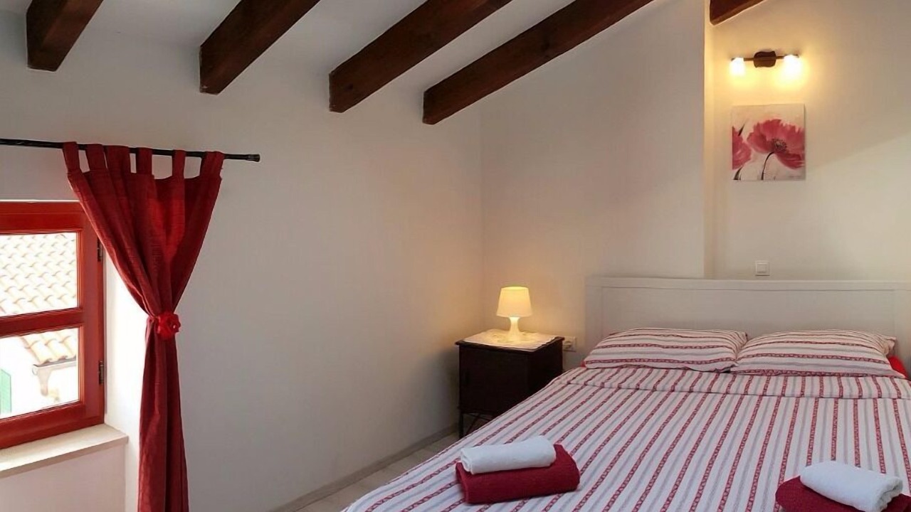 Photo of Bedroom in Bale