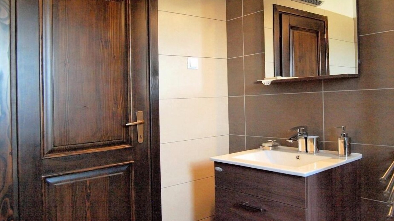 Photo of Bathroom in Bale