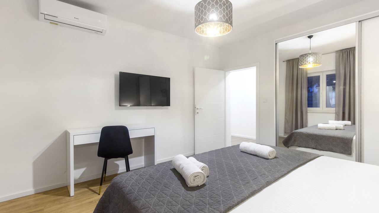 Photo of Bedroom in Marina