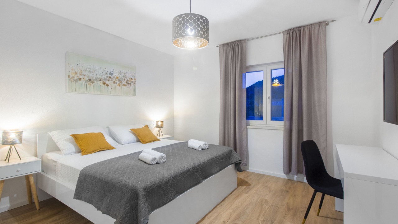 Photo of Bedroom in Marina