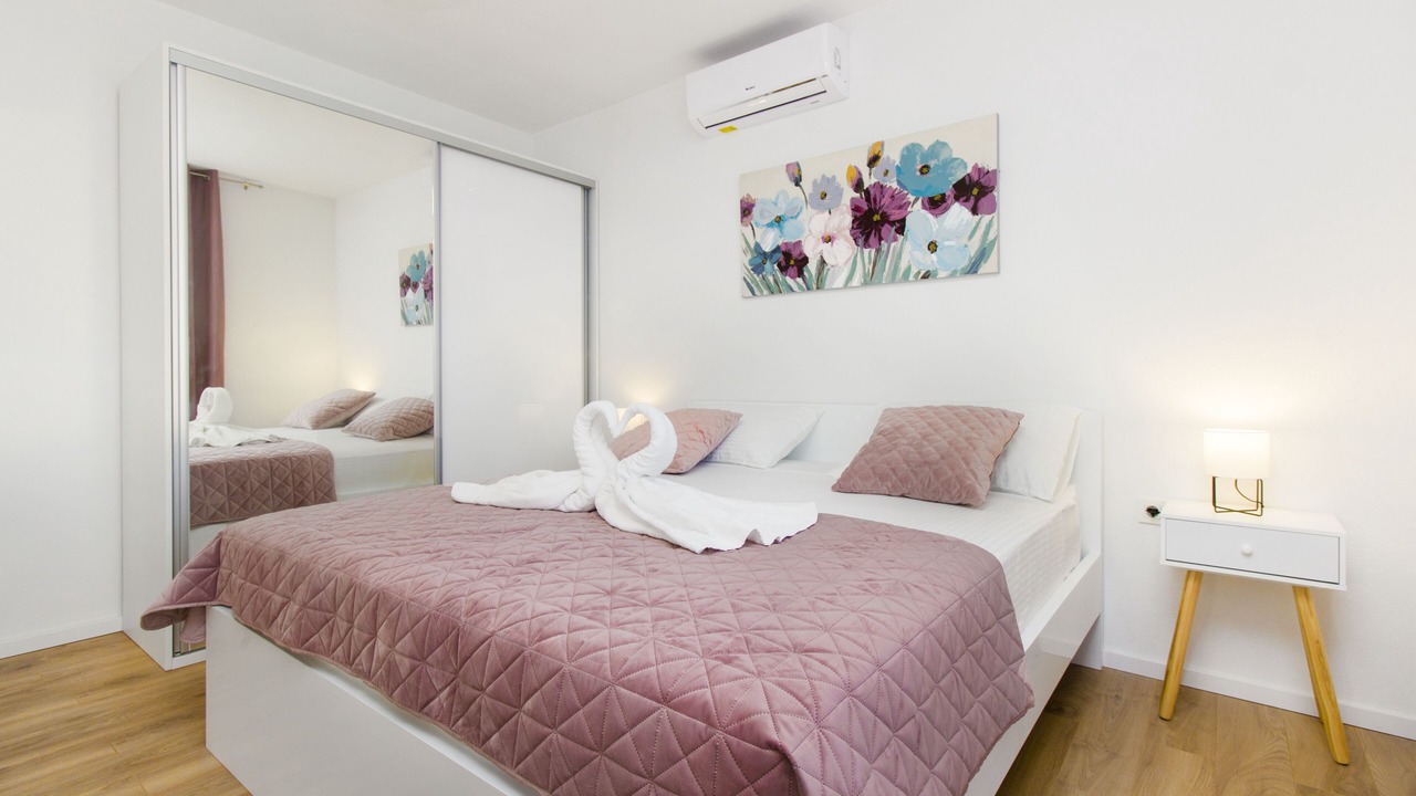 Photo of Bedroom in Marina