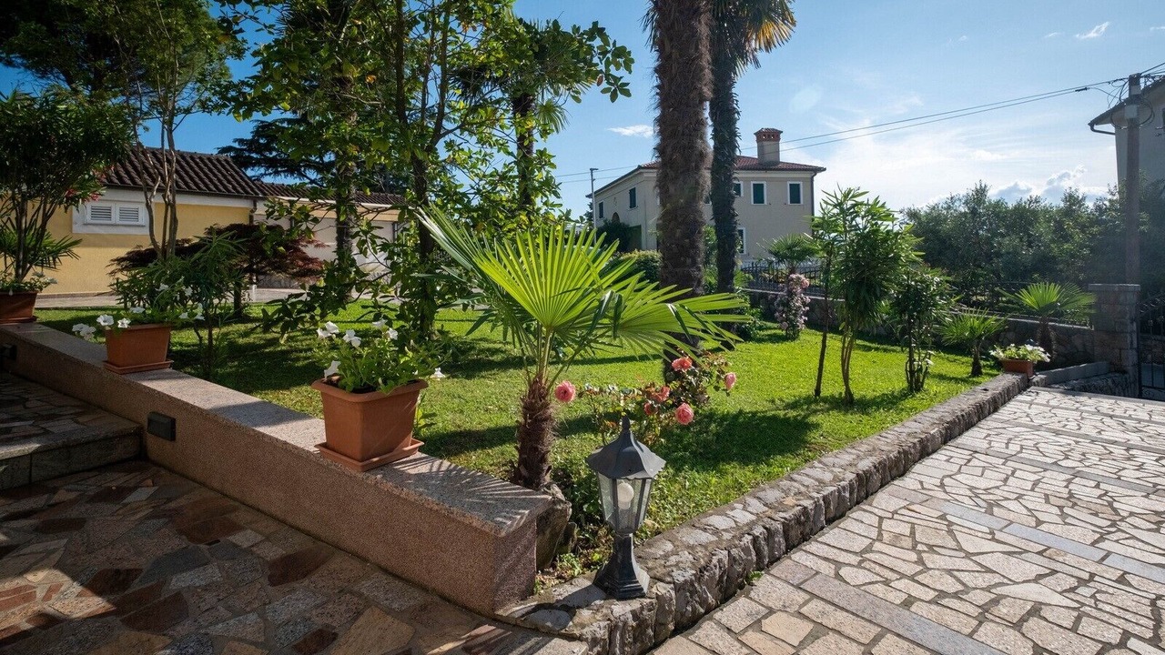 Photo of Others in Milcetici