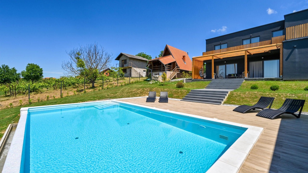 Photo of Outdoor in Klostar Ivanic