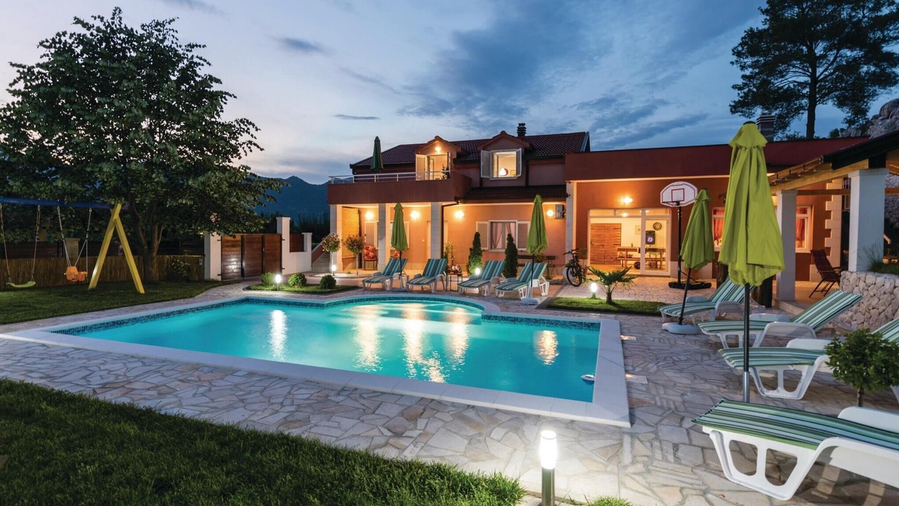 Photo of Outdoor in Ploce
