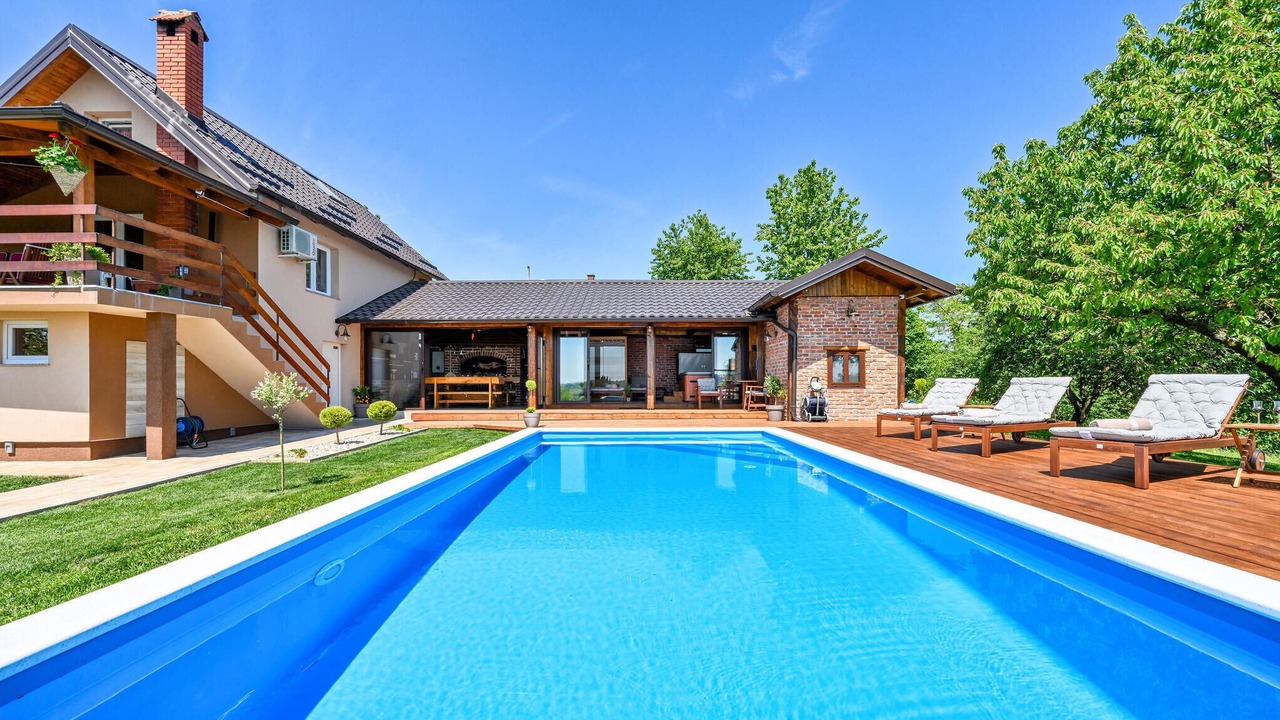 Photo of Outdoor in Kapela