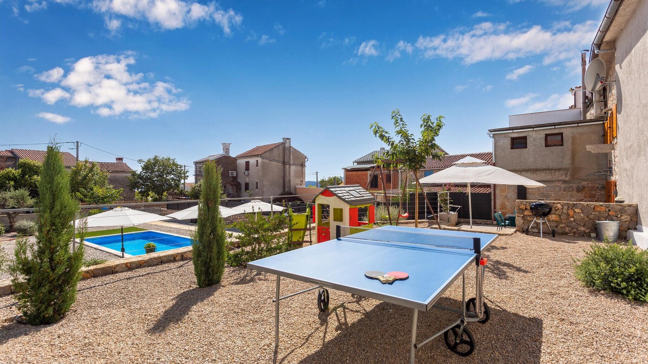 Photo of Outdoor in Brzac