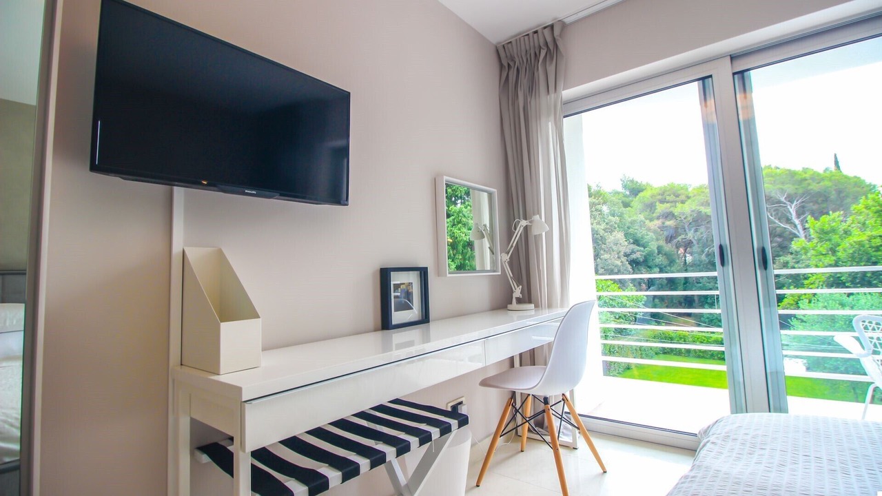 Photo of Bedroom in Borik