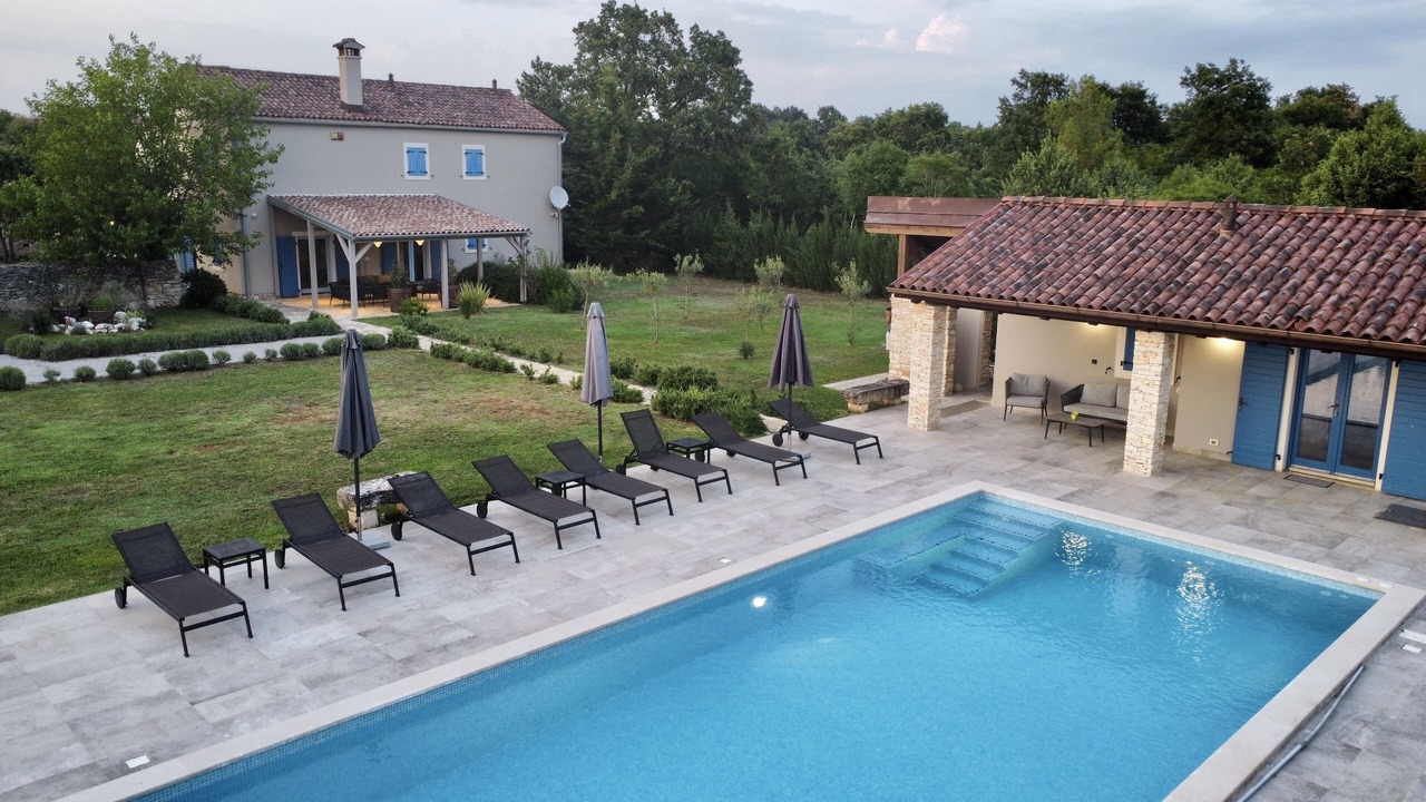 Photo of Outdoor in Cabrunici