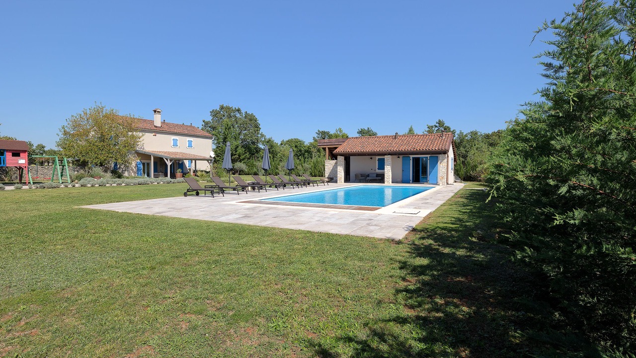 Photo of Outdoor in Cabrunici