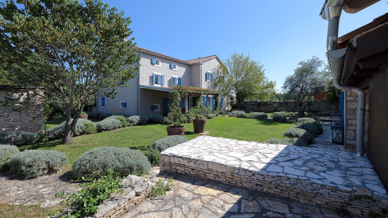 Photo of Outdoor in Cabrunici