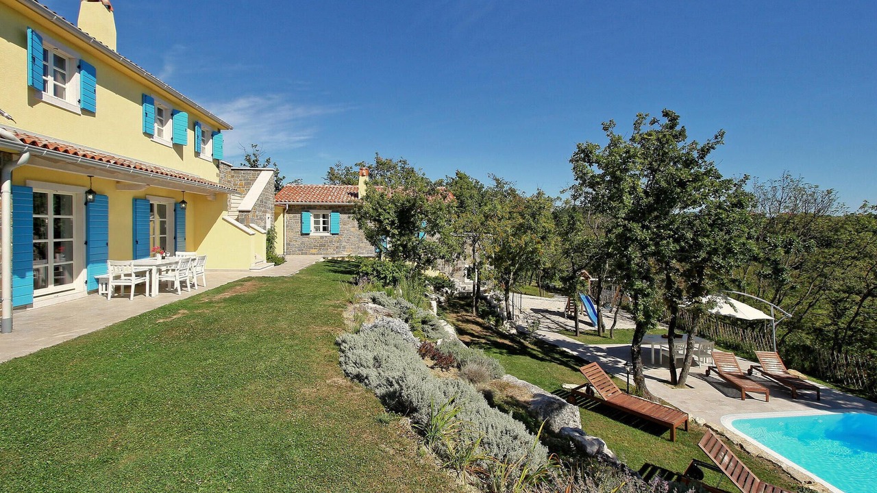 Photo of Outdoor in Trviz