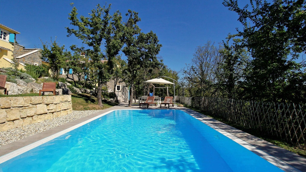 Photo of Outdoor in Trviz