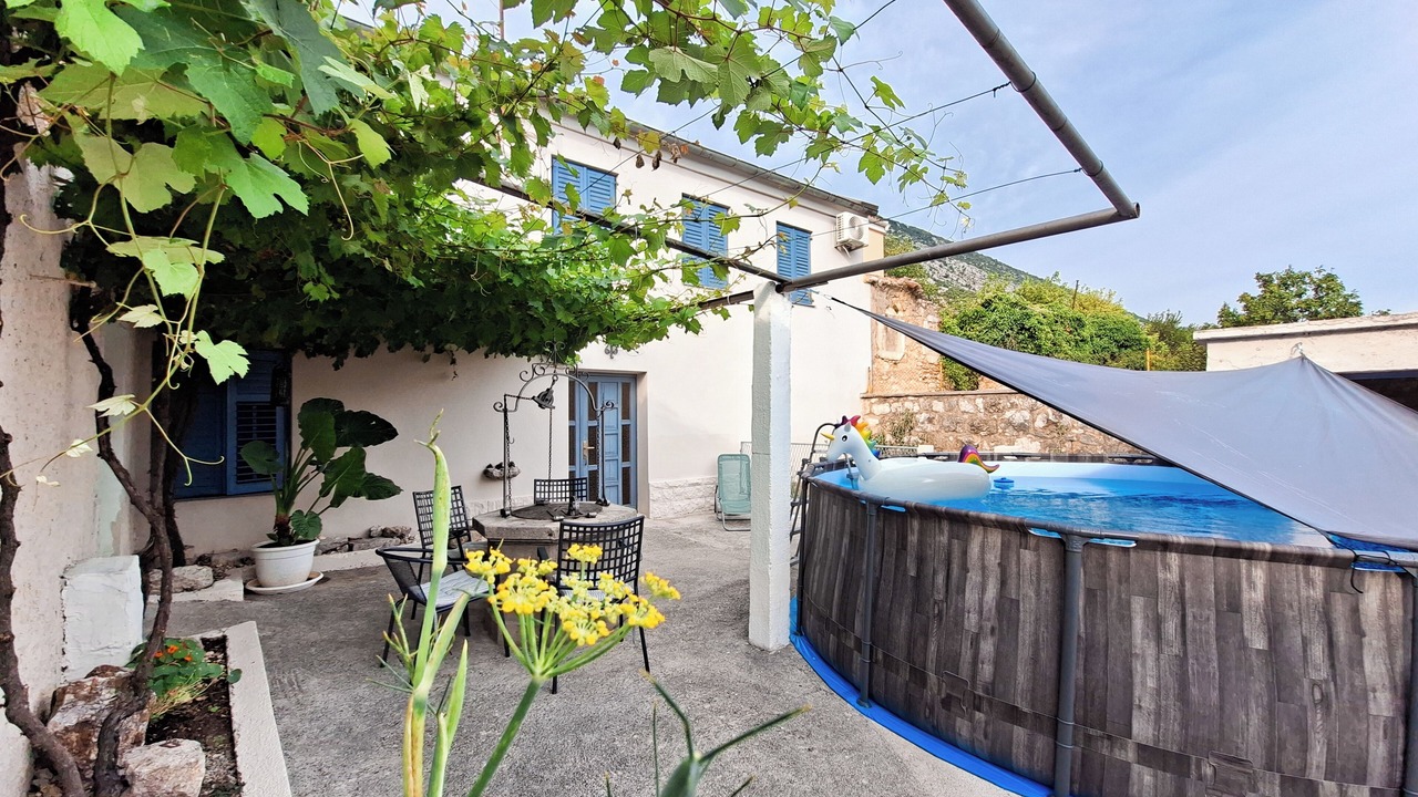 Photo of Outdoor in Drivenik