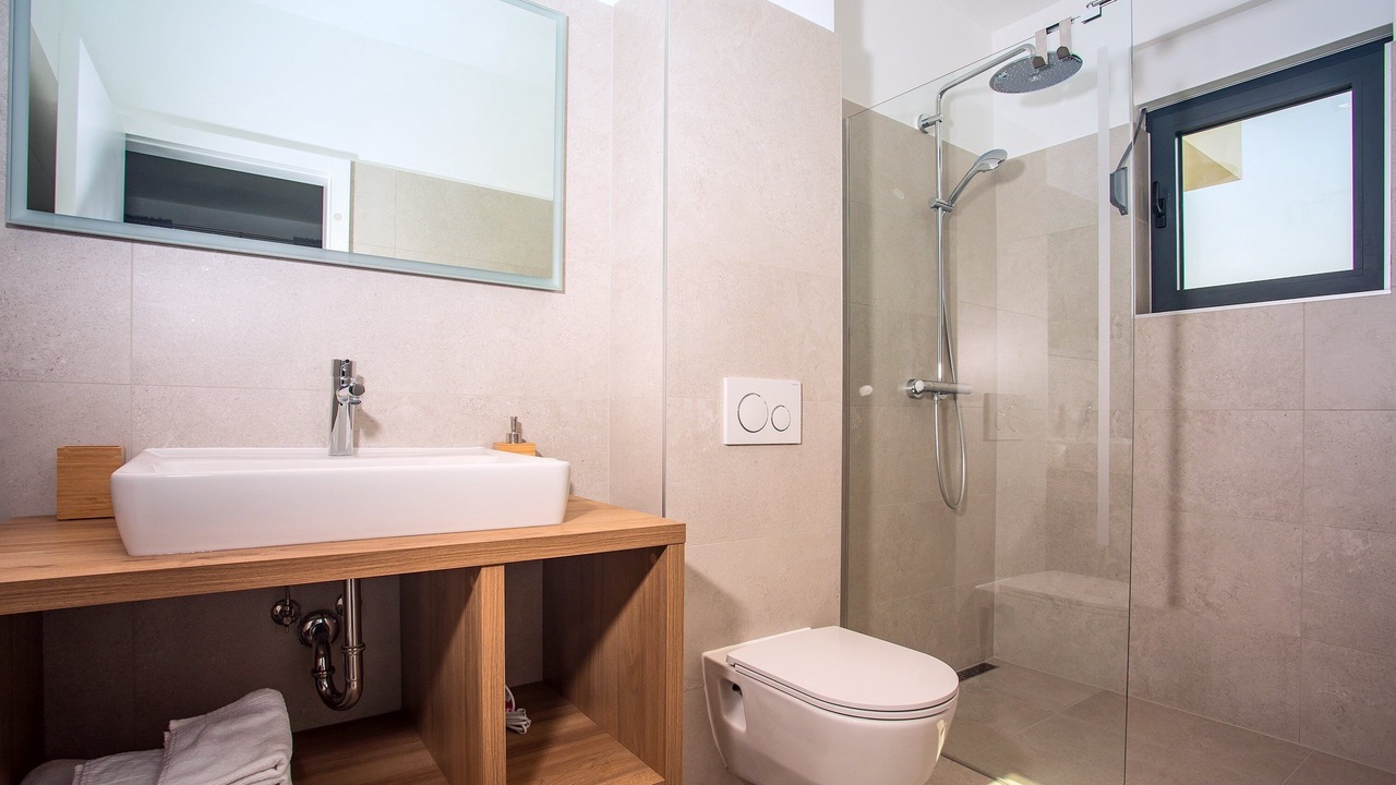 Photo of Bathroom in Duce