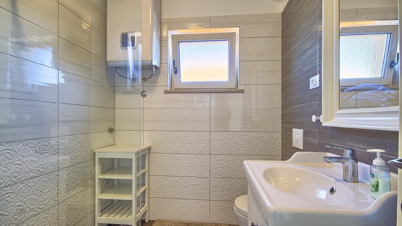 Photo of Bathroom in Grandici