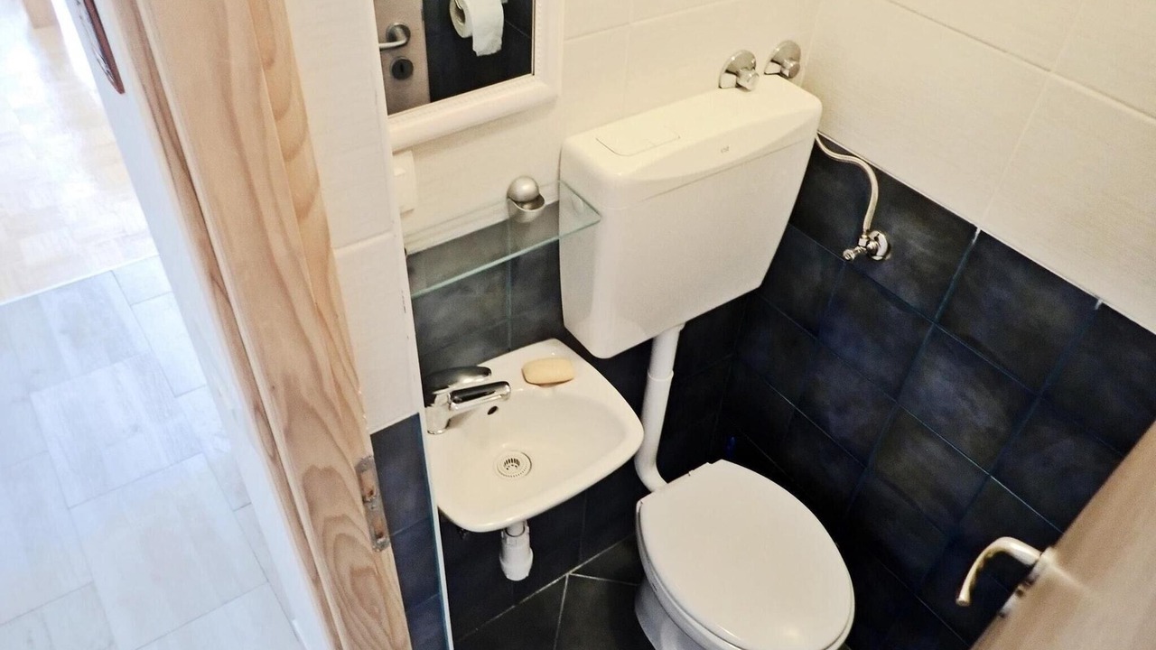 Photo of Bathroom in Seline