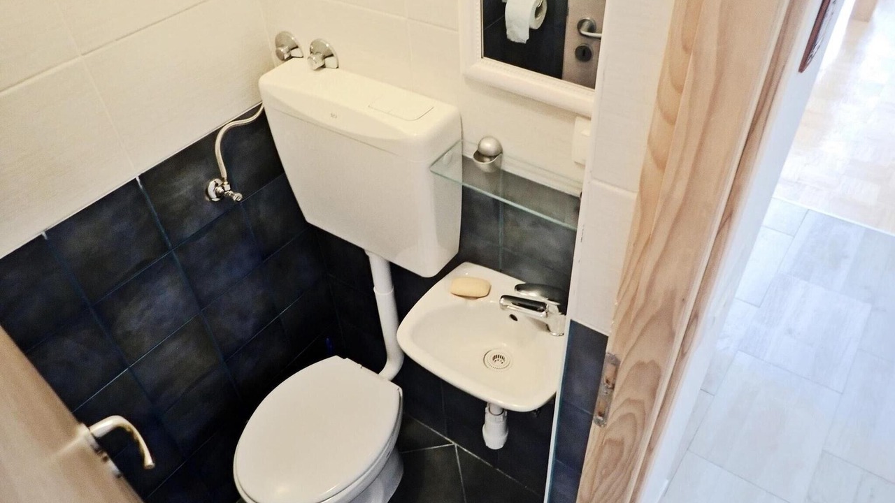 Photo of Bathroom in Seline