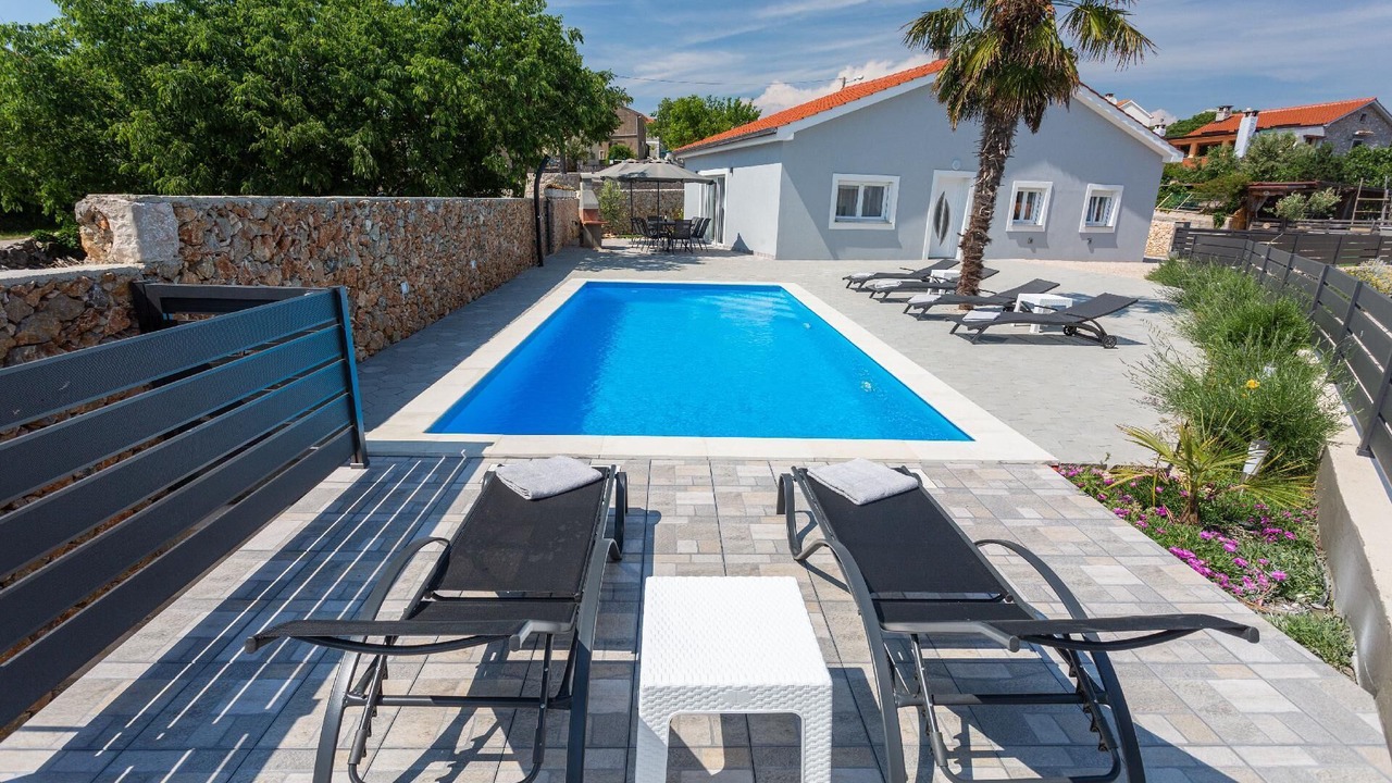 Photo of Outdoor in Garica