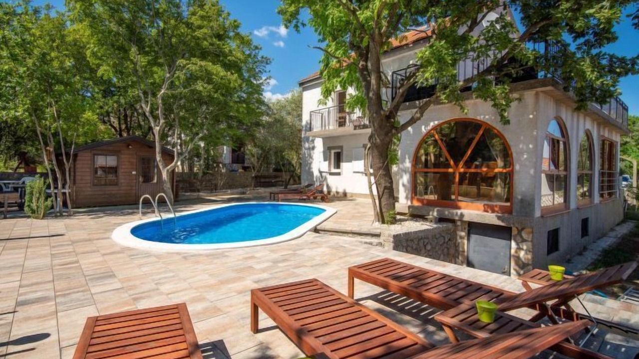 Photo of Outdoor in Kornic