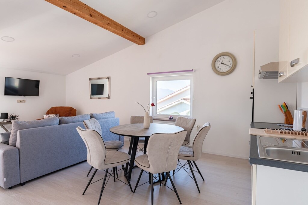 Photo of Livingroom in Bezjaki