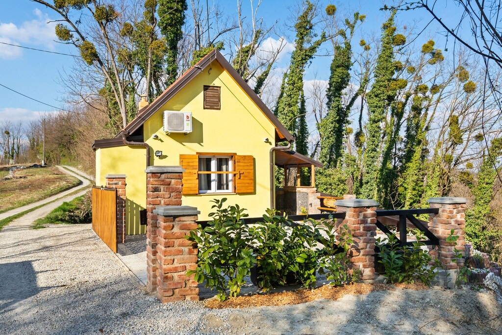 Photo of Buildings in Donja Stubica