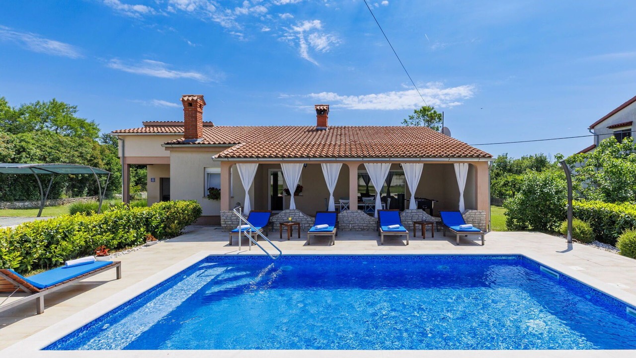 Photo of Outdoor in Filipana