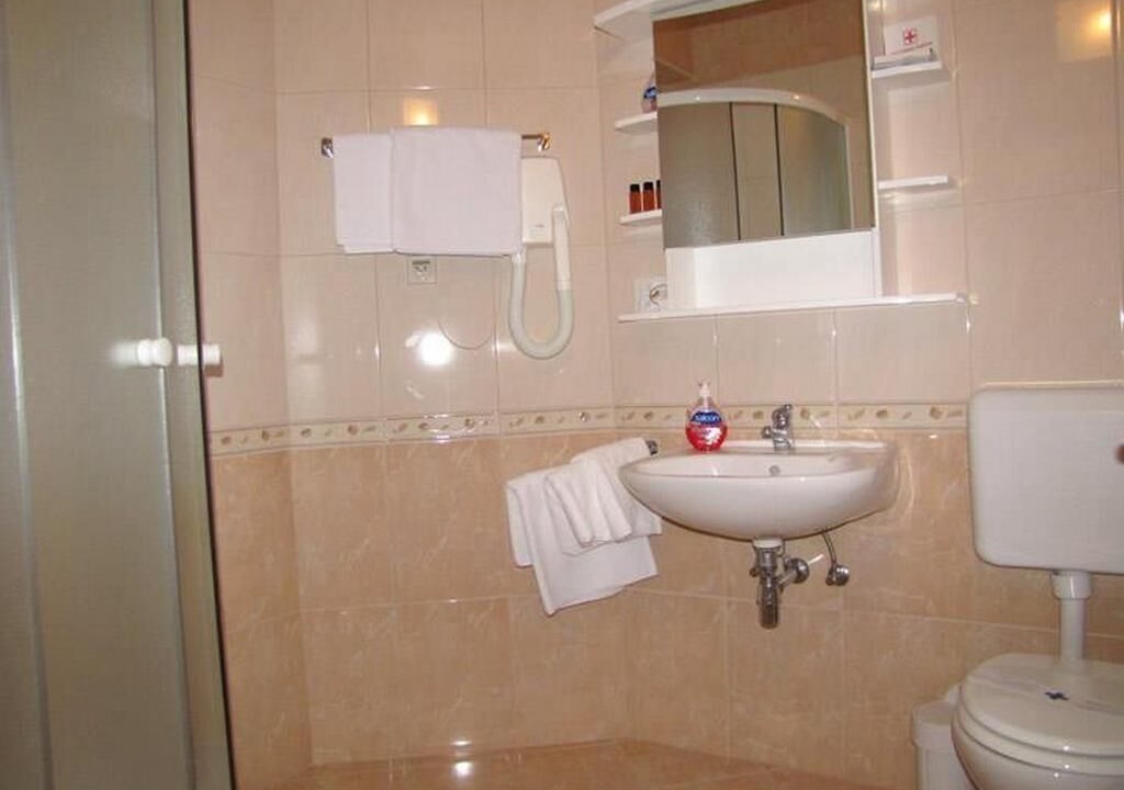 Photo of Bathroom in Nevidane