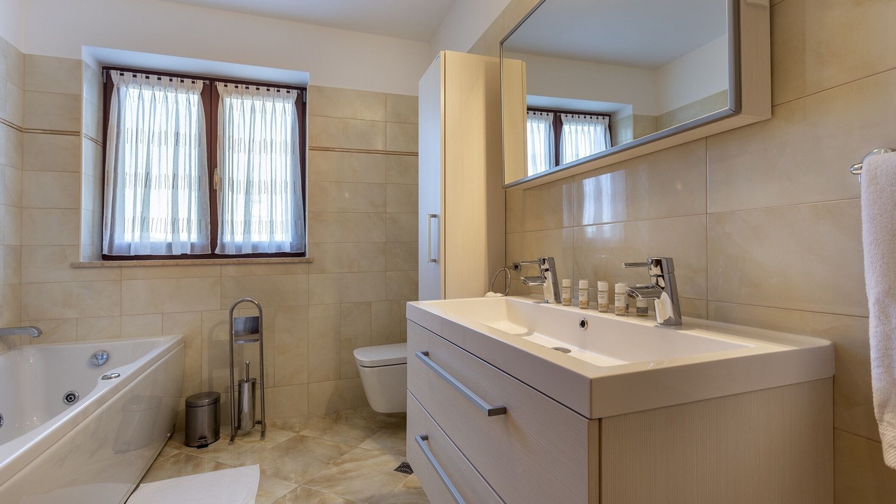 Photo of Bathroom in Zabrezani