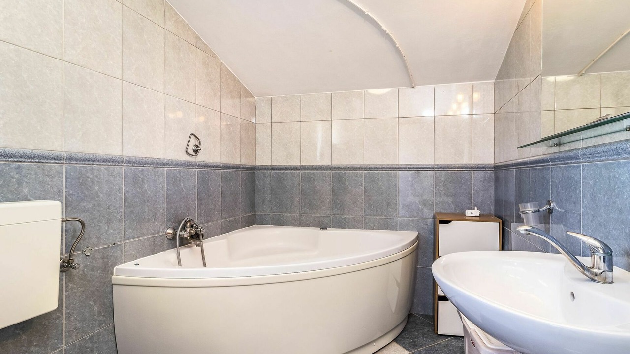 Photo of Bathroom in Kastelir-Labinci